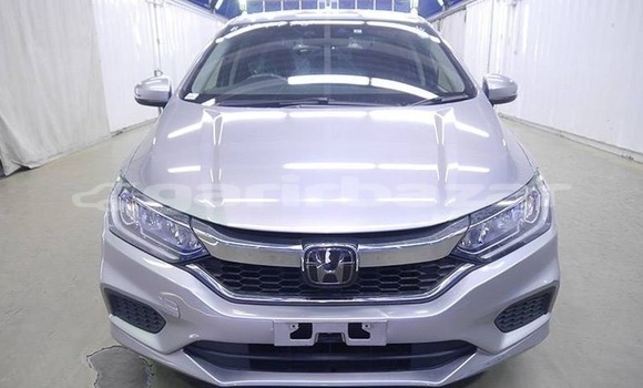Buy Import 2017 Honda Grace in Dhaka, Dhaka Buy Import 2017 Honda Grace in Dhaka, Dhaka