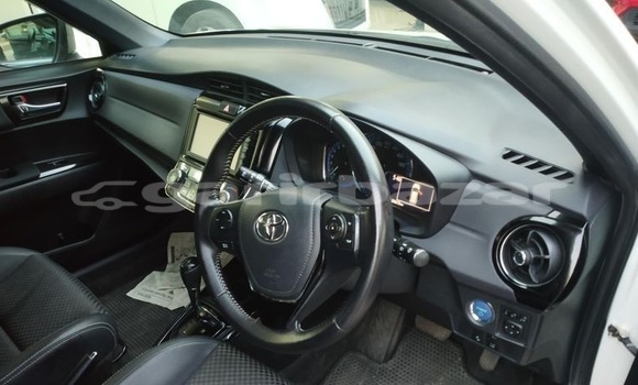 Buy Used 2016 Toyota Fielder WXB in Dhaka, Dhaka Buy Used 2016 Toyota Fielder WXB in Dhaka, Dhaka