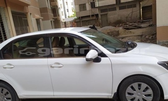 Buy Used 2012 Toyota Axio in Dhaka, Dhaka Buy Used 2012 Toyota Axio in Dhaka, Dhaka