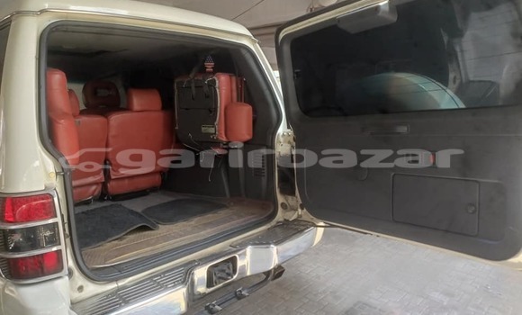 Buy Used 1997 Mitsubishi Pajero in Dhaka, Dhaka Buy Used 1997 Mitsubishi Pajero in Dhaka, Dhaka