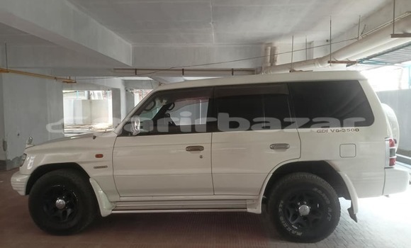 Buy Used 1997 Mitsubishi Pajero in Dhaka, Dhaka Buy Used 1997 Mitsubishi Pajero in Dhaka, Dhaka
