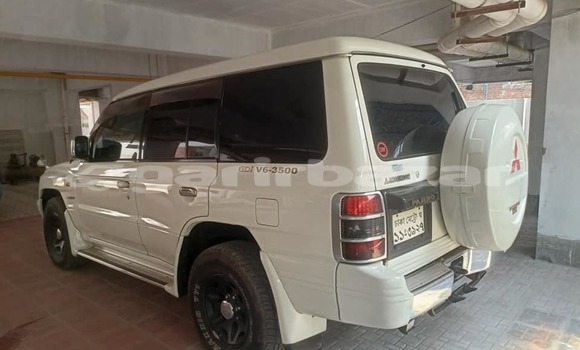 Buy Used 1997 Mitsubishi Pajero in Dhaka, Dhaka Buy Used 1997 Mitsubishi Pajero in Dhaka, Dhaka