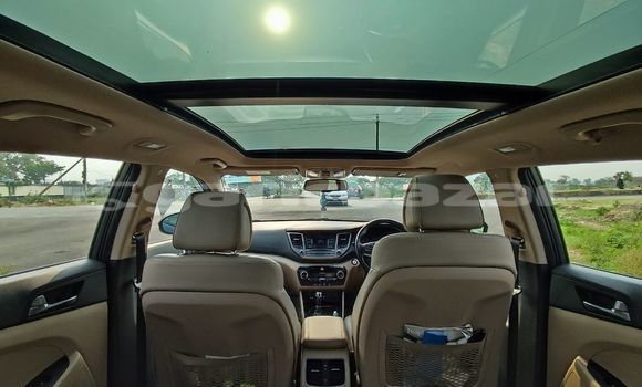 Buy Used 2016 Hyundai Tucson in Dhaka, Dhaka Buy Used 2016 Hyundai Tucson in Dhaka, Dhaka