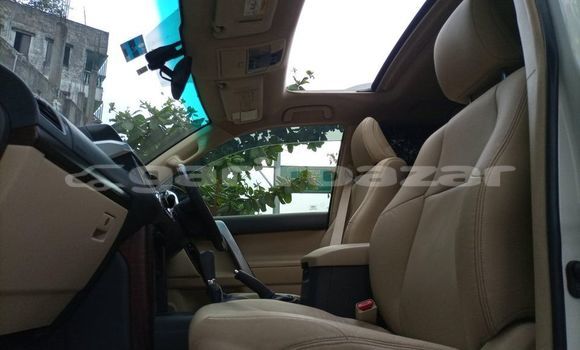 কেনা ব্যবহৃত Toyota Land Cruiser Prado White গাড়ী মধ্যে ঢাকা মধ্যে Dhaka কেনা ব্যবহৃত Toyota Land Cruiser Prado White গাড়ী মধ্যে ঢাকা মধ্যে Dhaka