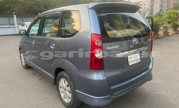 Buy Used 2009 Toyota Avanza in Dhaka, Dhaka Buy Used 2009 Toyota Avanza in Dhaka, Dhaka