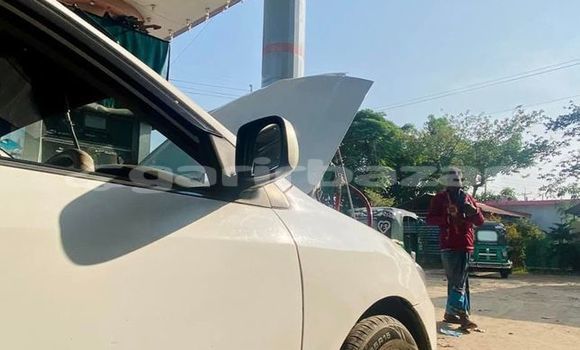 কেনা ব্যবহৃত Toyota Corolla White গাড়ী মধ্যে ঢাকা মধ্যে Dhaka কেনা ব্যবহৃত Toyota Corolla White গাড়ী মধ্যে ঢাকা মধ্যে Dhaka