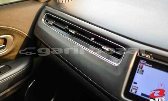 কেনা ব্যবহৃত Honda Vezel Blue গাড়ী মধ্যে ঢাকা মধ্যে Dhaka কেনা ব্যবহৃত Honda Vezel Blue গাড়ী মধ্যে ঢাকা মধ্যে Dhaka