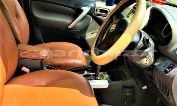 Buy Used 2003 Toyota Rav 4 in Dhaka, Dhaka Buy Used 2003 Toyota Rav 4 in Dhaka, Dhaka