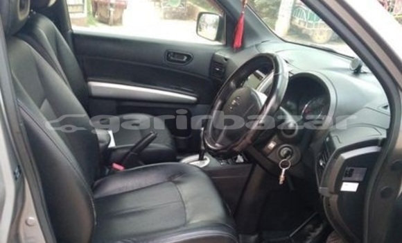 Buy Used 2011 Nissan X-Trail in Dhaka, Dhaka Buy Used 2011 Nissan X-Trail in Dhaka, Dhaka