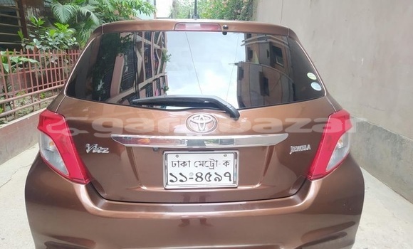 Buy Used 2011 Toyota Vitz in Dhaka, Dhaka Buy Used 2011 Toyota Vitz in Dhaka, Dhaka