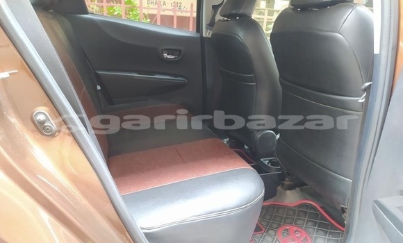 Buy Used 2011 Toyota Vitz in Dhaka, Dhaka Buy Used 2011 Toyota Vitz in Dhaka, Dhaka