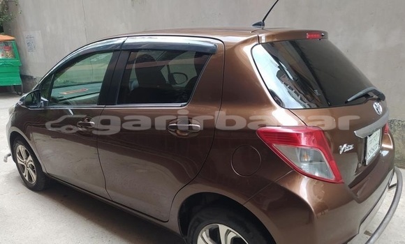 Buy Used 2011 Toyota Vitz in Dhaka, Dhaka Buy Used 2011 Toyota Vitz in Dhaka, Dhaka