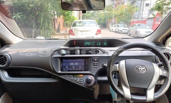 Buy Used 2013 Toyota Aqua in Dhaka, Dhaka Buy Used 2013 Toyota Aqua in Dhaka, Dhaka