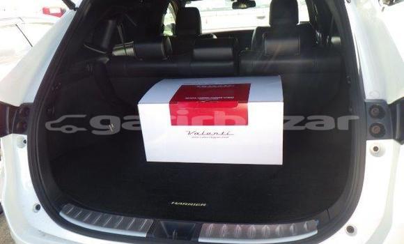 Buy Import 2019 Toyota Harrier in Dhaka, Dhaka Buy Import 2019 Toyota Harrier in Dhaka, Dhaka