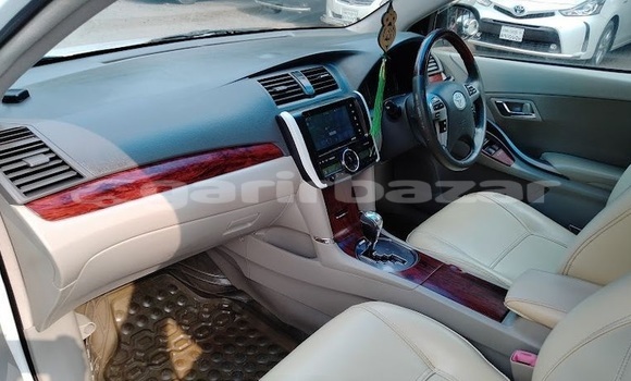 Buy Used 2010 Toyota Premio in Dhaka, Dhaka Buy Used 2010 Toyota Premio in Dhaka, Dhaka