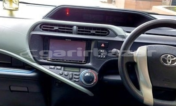 Buy Used 2011 Toyota Aqua in Dhaka, Dhaka Buy Used 2011 Toyota Aqua in Dhaka, Dhaka