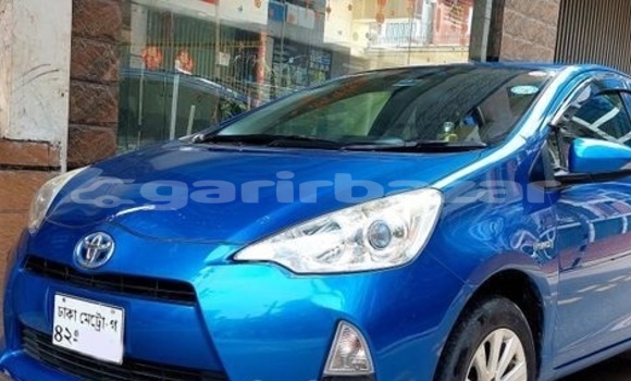 Buy Used 2011 Toyota Aqua in Dhaka, Dhaka Buy Used 2011 Toyota Aqua in Dhaka, Dhaka