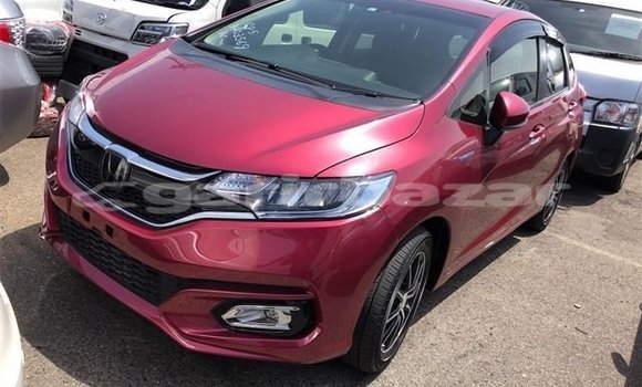Buy Import 2017 Honda Fit in Dhaka, Dhaka Buy Import 2017 Honda Fit in Dhaka, Dhaka