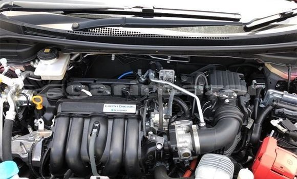 Buy Import 2017 Honda Fit in Dhaka, Dhaka Buy Import 2017 Honda Fit in Dhaka, Dhaka