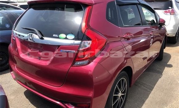 Buy Import 2017 Honda Fit in Dhaka, Dhaka Buy Import 2017 Honda Fit in Dhaka, Dhaka