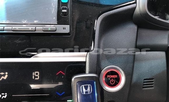 Buy Import 2017 Honda Fit in Dhaka, Dhaka Buy Import 2017 Honda Fit in Dhaka, Dhaka