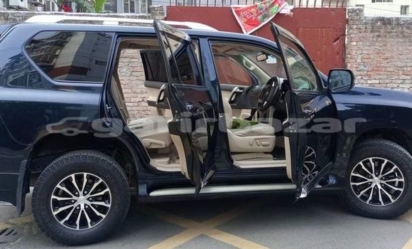 কেনা ব্যবহৃত Toyota Land Cruiser Prado Black গাড়ী মধ্যে ঢাকা মধ্যে Dhaka কেনা ব্যবহৃত Toyota Land Cruiser Prado Black গাড়ী মধ্যে ঢাকা মধ্যে Dhaka