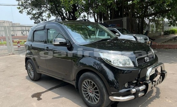 Buy Used 2006 Toyota Rush in Dhaka, Dhaka Buy Used 2006 Toyota Rush in Dhaka, Dhaka