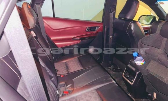 কেনা ব্যবহৃত Toyota Harrier White গাড়ী মধ্যে ঢাকা মধ্যে Dhaka কেনা ব্যবহৃত Toyota Harrier White গাড়ী মধ্যে ঢাকা মধ্যে Dhaka