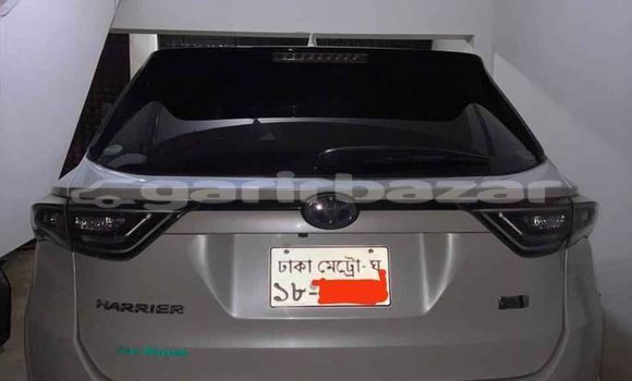 কেনা ব্যবহৃত Toyota Harrier White গাড়ী মধ্যে ঢাকা মধ্যে Dhaka কেনা ব্যবহৃত Toyota Harrier White গাড়ী মধ্যে ঢাকা মধ্যে Dhaka