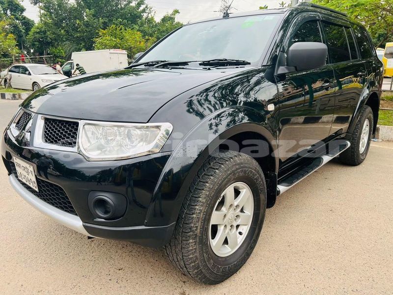 Big with watermark mitsubishi pajero dhaka dhaka 5141