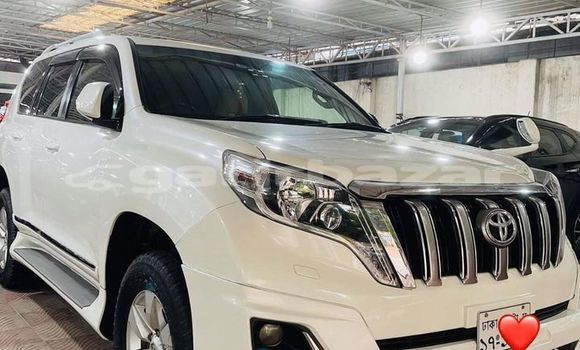 Buy Used 2013 Toyota Land Cruiser Prado in Dhaka, Dhaka Buy Used 2013 Toyota Land Cruiser Prado in Dhaka, Dhaka