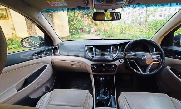 কেনা ব্যবহৃত Hyundai Tucson Black গাড়ী মধ্যে ঢাকা মধ্যে Dhaka কেনা ব্যবহৃত Hyundai Tucson Black গাড়ী মধ্যে ঢাকা মধ্যে Dhaka