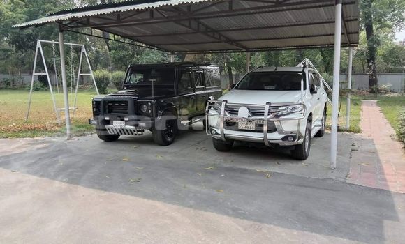 কেনা ব্যবহৃত Mercedes-Benz Defender Black গাড়ী মধ্যে ঢাকা মধ্যে Dhaka কেনা ব্যবহৃত Mercedes-Benz Defender Black গাড়ী মধ্যে ঢাকা মধ্যে Dhaka