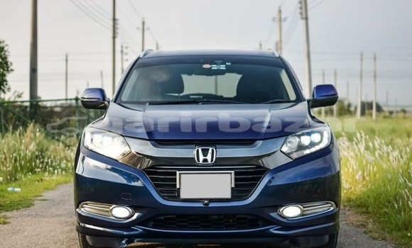 Buy Used 2015 Honda Vezel in Dhaka, Dhaka Buy Used 2015 Honda Vezel in Dhaka, Dhaka