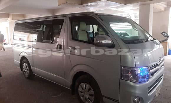 কেনা ব্যবহৃত Toyota Hiace Silver গাড়ী মধ্যে ঢাকা মধ্যে Dhaka কেনা ব্যবহৃত Toyota Hiace Silver গাড়ী মধ্যে ঢাকা মধ্যে Dhaka