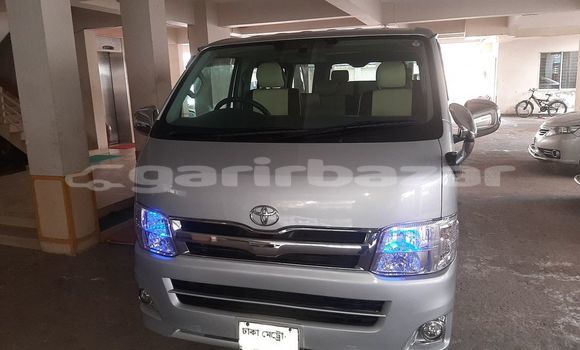 কেনা ব্যবহৃত Toyota Hiace Silver গাড়ী মধ্যে ঢাকা মধ্যে Dhaka কেনা ব্যবহৃত Toyota Hiace Silver গাড়ী মধ্যে ঢাকা মধ্যে Dhaka