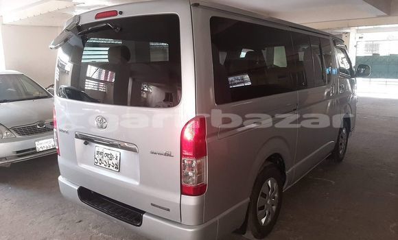 কেনা ব্যবহৃত Toyota Hiace Silver গাড়ী মধ্যে ঢাকা মধ্যে Dhaka কেনা ব্যবহৃত Toyota Hiace Silver গাড়ী মধ্যে ঢাকা মধ্যে Dhaka