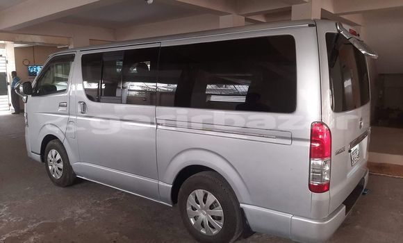 কেনা ব্যবহৃত Toyota Hiace Silver গাড়ী মধ্যে ঢাকা মধ্যে Dhaka কেনা ব্যবহৃত Toyota Hiace Silver গাড়ী মধ্যে ঢাকা মধ্যে Dhaka