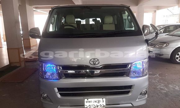 কেনা ব্যবহৃত Toyota Hiace Silver গাড়ী মধ্যে ঢাকা মধ্যে Dhaka কেনা ব্যবহৃত Toyota Hiace Silver গাড়ী মধ্যে ঢাকা মধ্যে Dhaka