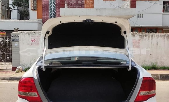 কেনা ব্যবহৃত Toyota Axio White গাড়ী মধ্যে ঢাকা মধ্যে Dhaka কেনা ব্যবহৃত Toyota Axio White গাড়ী মধ্যে ঢাকা মধ্যে Dhaka