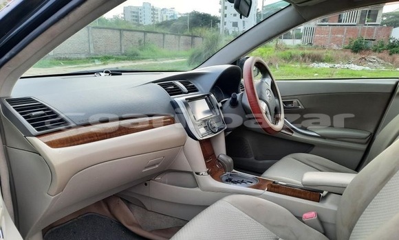 Buy Used 2011 Toyota Premio in Dhaka, Dhaka Buy Used 2011 Toyota Premio in Dhaka, Dhaka