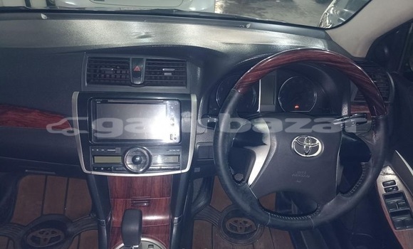 Buy Used 2010 Toyota Premio in Dhaka, Dhaka Buy Used 2010 Toyota Premio in Dhaka, Dhaka