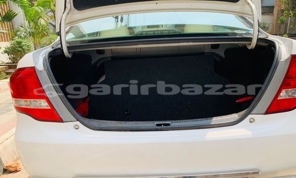 Buy Used 2011 Toyota Axio in Dhaka, Dhaka Buy Used 2011 Toyota Axio in Dhaka, Dhaka