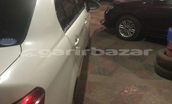 কেনা ব্যবহৃত Toyota Axio White গাড়ী মধ্যে ঢাকা মধ্যে Dhaka কেনা ব্যবহৃত Toyota Axio White গাড়ী মধ্যে ঢাকা মধ্যে Dhaka