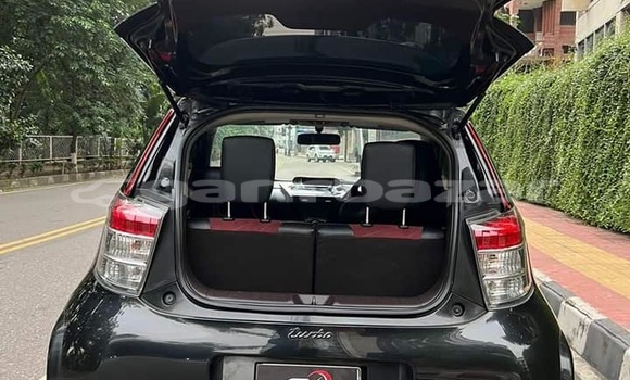 Buy Used 2010 Toyota iQ in Dhaka, Dhaka Buy Used 2010 Toyota iQ in Dhaka, Dhaka