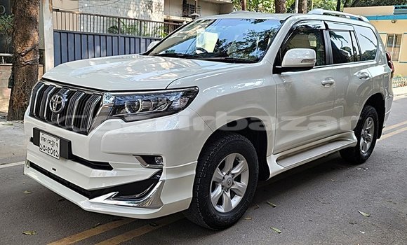 কেনা ব্যবহৃত Toyota Land Cruiser Prado White গাড়ী মধ্যে ঢাকা মধ্যে Dhaka কেনা ব্যবহৃত Toyota Land Cruiser Prado White গাড়ী মধ্যে ঢাকা মধ্যে Dhaka