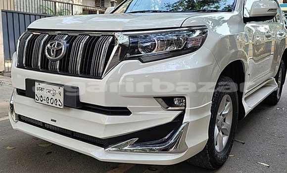 কেনা ব্যবহৃত Toyota Land Cruiser Prado White গাড়ী মধ্যে ঢাকা মধ্যে Dhaka কেনা ব্যবহৃত Toyota Land Cruiser Prado White গাড়ী মধ্যে ঢাকা মধ্যে Dhaka
