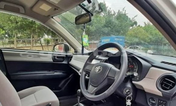 কেনা ব্যবহৃত Toyota Axio White গাড়ী মধ্যে ঢাকা মধ্যে Dhaka কেনা ব্যবহৃত Toyota Axio White গাড়ী মধ্যে ঢাকা মধ্যে Dhaka