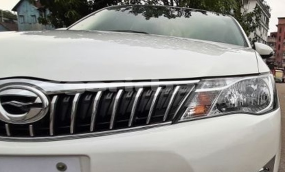 কেনা ব্যবহৃত Toyota Axio White গাড়ী মধ্যে ঢাকা মধ্যে Dhaka কেনা ব্যবহৃত Toyota Axio White গাড়ী মধ্যে ঢাকা মধ্যে Dhaka