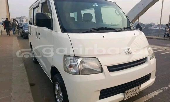 Buy Used Toyota Alphard in Bandarban, Bandarban Buy Used Toyota Alphard in Bandarban, Bandarban